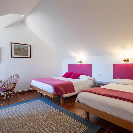 Oda ve Kahvaltı La Rectoral 3*